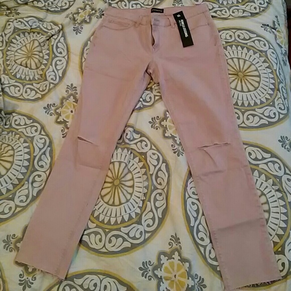 Express Pants - Express Blush Ripped Knee Raw Hem Ankle Leggings
